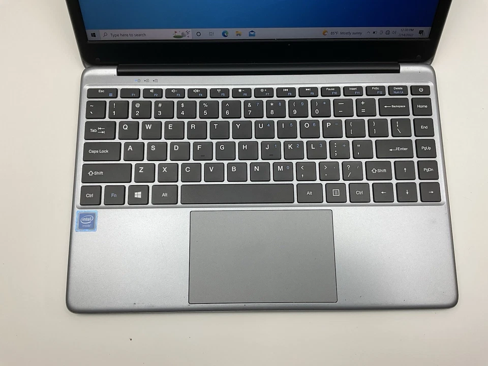 CHUWI HeroBook Pro 14.1 Intel Celeron N4020 256GB SSD 8GB RAM Windows 10 Laptop - Image 2 of 4