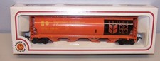 Bachmann Trains - Canadian 4 Bay Cylindrical Grain Hopper - Government of Canada