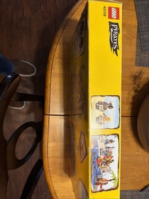 Brand New Never Opened LEGO Pirates Chess 40158