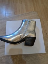 Women’s Be you Silver Metallic Western Style Ankle Boots Size 4 - RRP £50