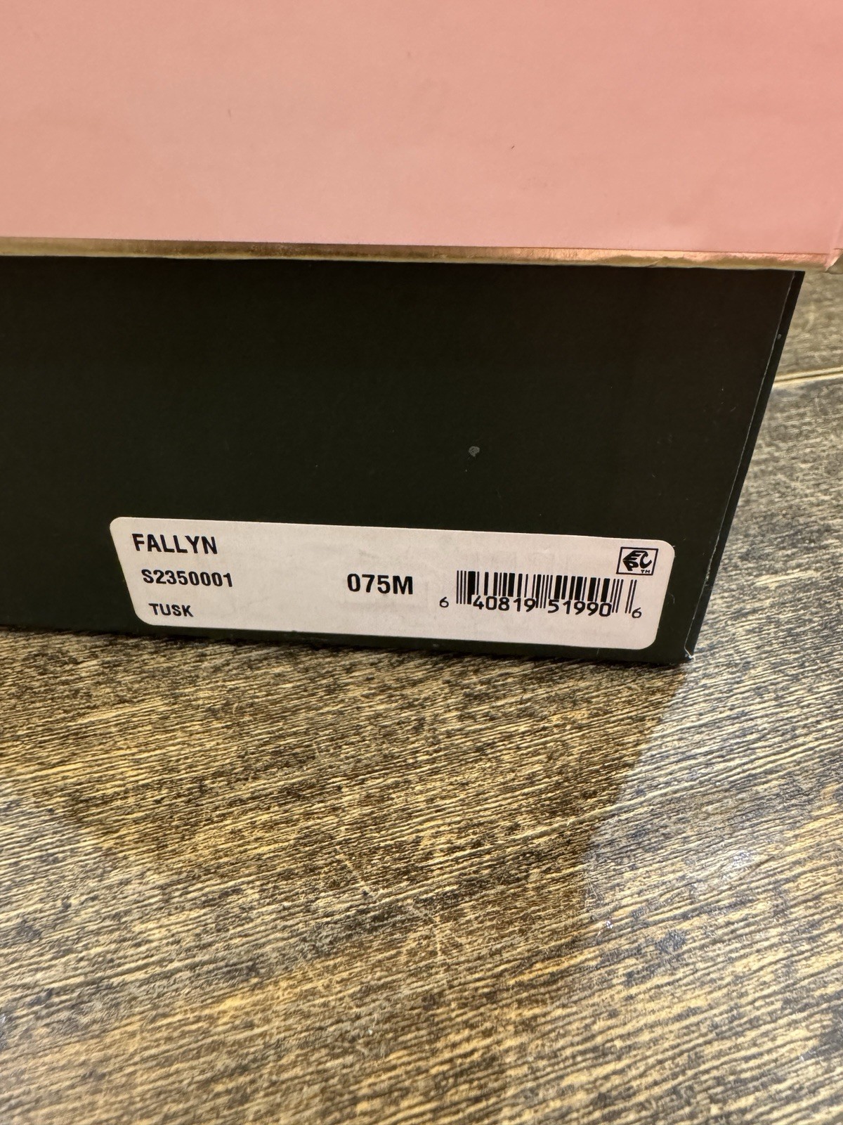 Kate Spade New York Women's Fallyn Tusk Nude Patent Leather Shoes Flats Size 7.5 thumbnail 9