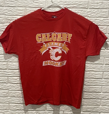 #ad NHL Calgary Flames Men#x27;s T Shirt Size XL Hockey Red Short Sleeve quot;Blue 84quot; Brand $17.95