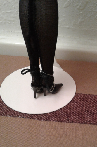 Silkstone Fiorella Redhead Barbie Paris Japan Convention Mattel, Displayed Only - Picture 19 of 22