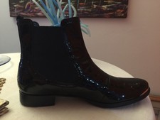 Woman's Boots Size 39