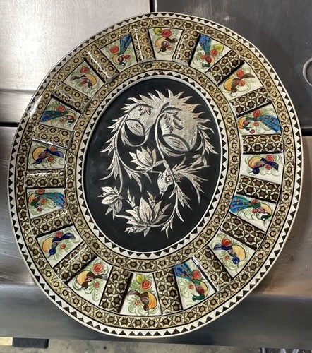 Engraved/Carved Metal Bird Design Wall Hanging In Enamel Painted Wooden Frame - Picture 3 of 3