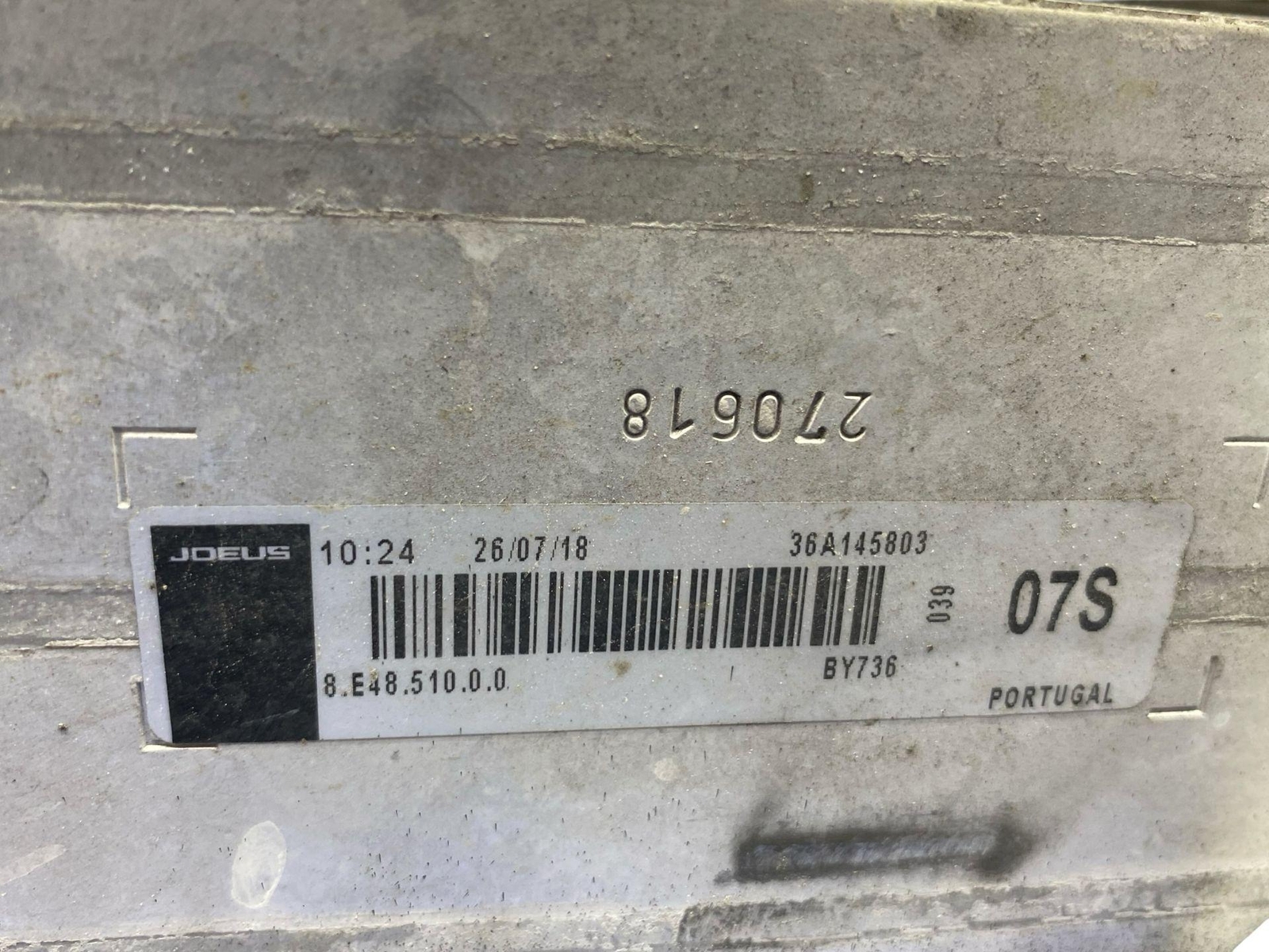 2016-2020 BENTLEY BENTAYGA 4L AWD FRONT LEFT INTERCOOLER W/ RADIATOR ASSY *DENT*