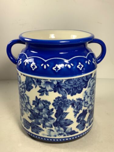The Pioneer Woman Heritage Floral Stoneware Utensil Holder 7.5 in. - Picture 3 of 10