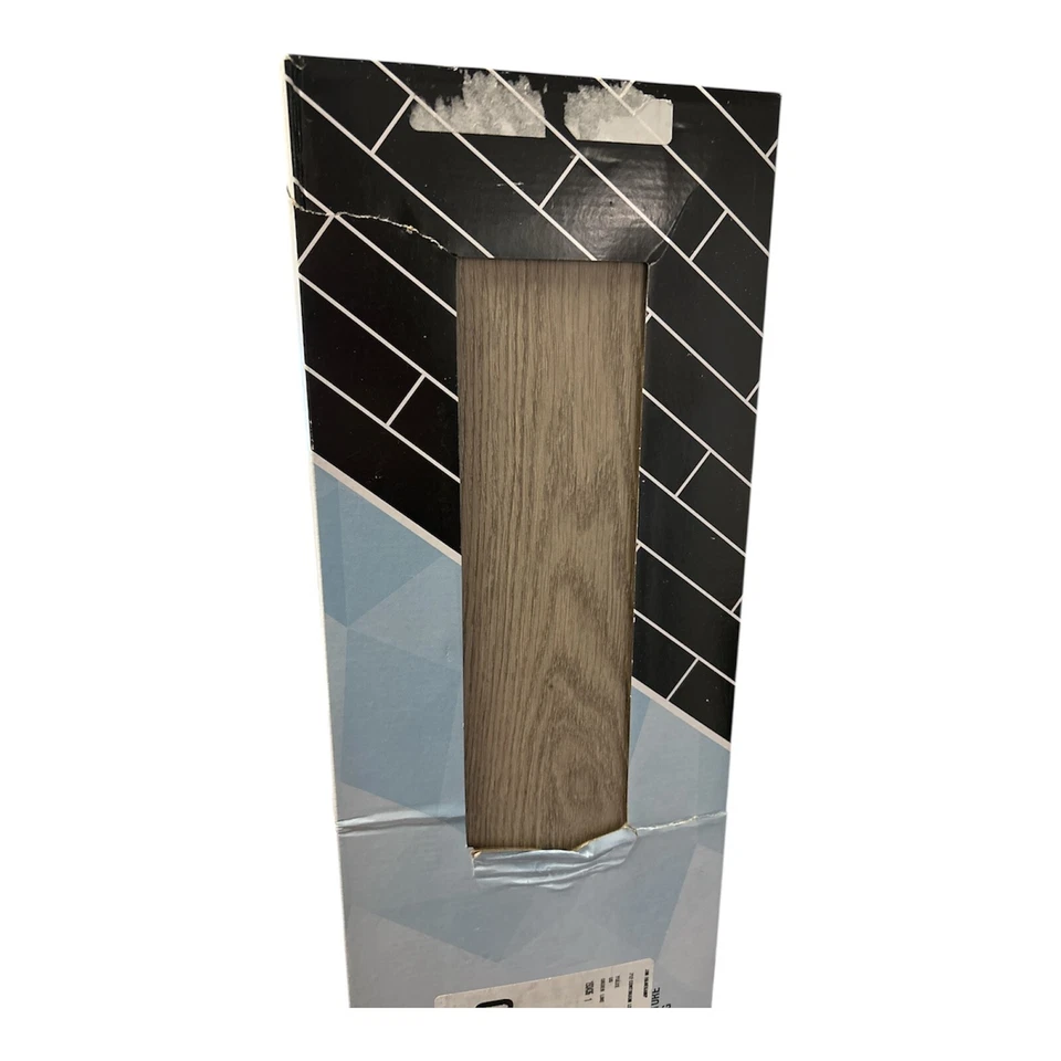 Suelo de tablones de vinilo Matrix By Shaw Floors Home Haven XL roble ceniza 23,42 pies cuadrados Foto 3 de 4