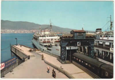 MESSINA - BOARDING OF TRAINS ON THE FERRY SHIP -98790-