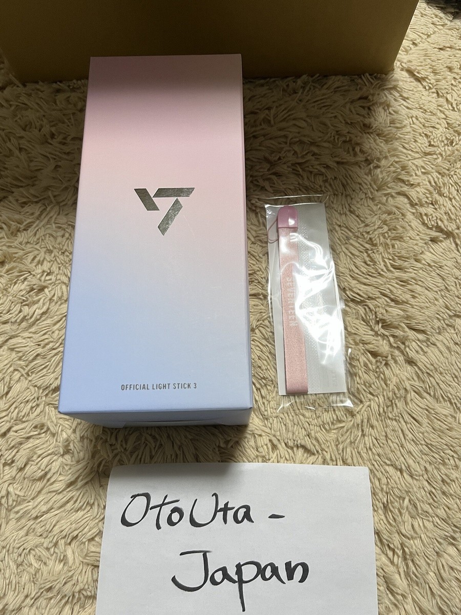SEVENTEEN CARAT stick ver.3 with penlight strap official penlight