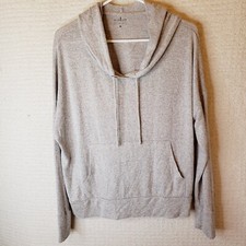 Soho Street Long Sleeve Pullover Women's Hoodie Sweater Size L Gray Soft Light