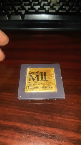 CYRIX MII 6X86MX-PR300 GP 6X86MX PROCESSOR CPU CHIP SOCKET 7 VINTAGE COLLECTIBLE