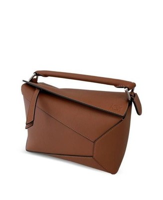 Loewe Kleine Puzzle Edge Tasche aus klassischem Kalbsleder 156800147
