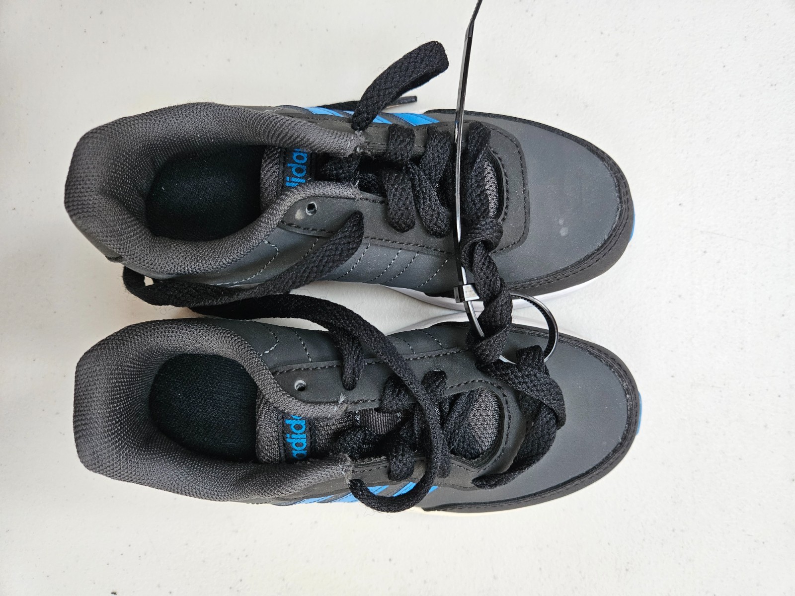 Adidas VS Switch 2K G25921 Kids Trainers UK 10K Black Blue – Ex Display image 2