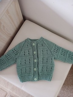 0 3 months Green hand knitted baby cardigan new.