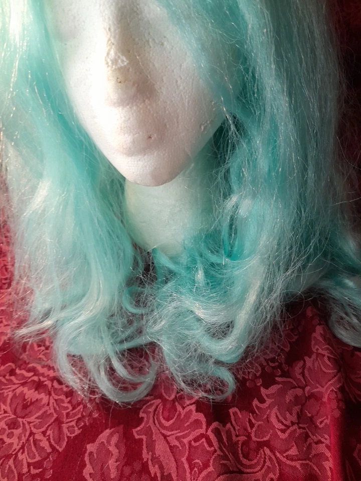 Cosplay, Anime Womens Wig, Sailor Moon, Costume, Halloween. Teal Blue - Image 4 of 4