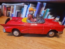 NICE 1950'S KO WIND UP MECHANICAL TIN BUMP'N GO CAR CONVERTIBLE