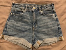 American Eagle Women s Blue Denim Shorts Cuffed Stretch 5-Pocket Size 4