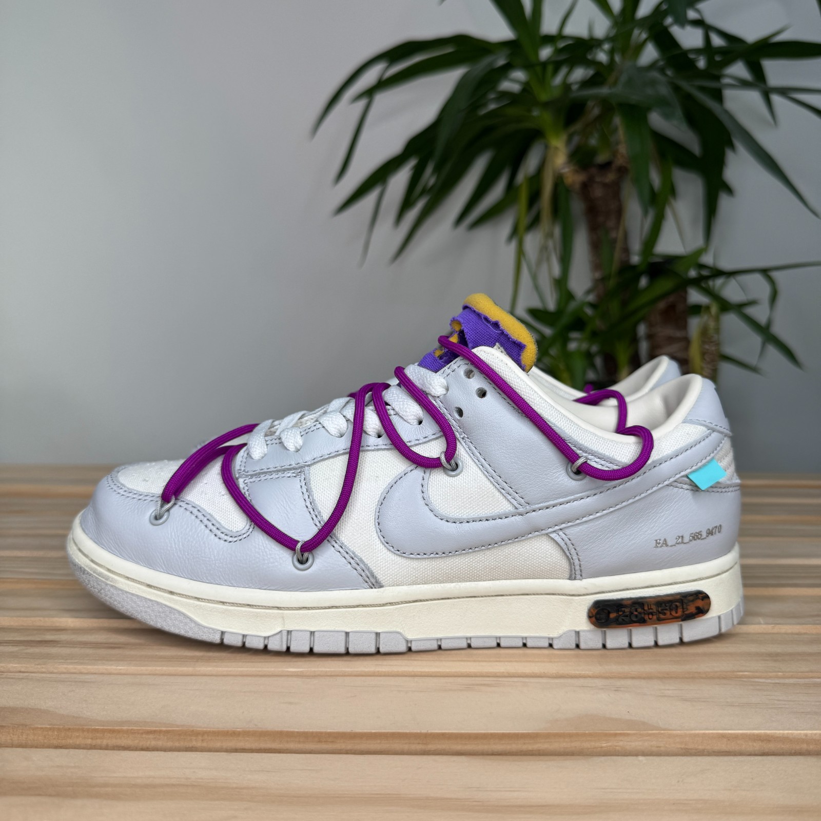 OFF WHITE X NIKE Taglia 9 Nike Off White x Dunk Low Lotto 28 di 50