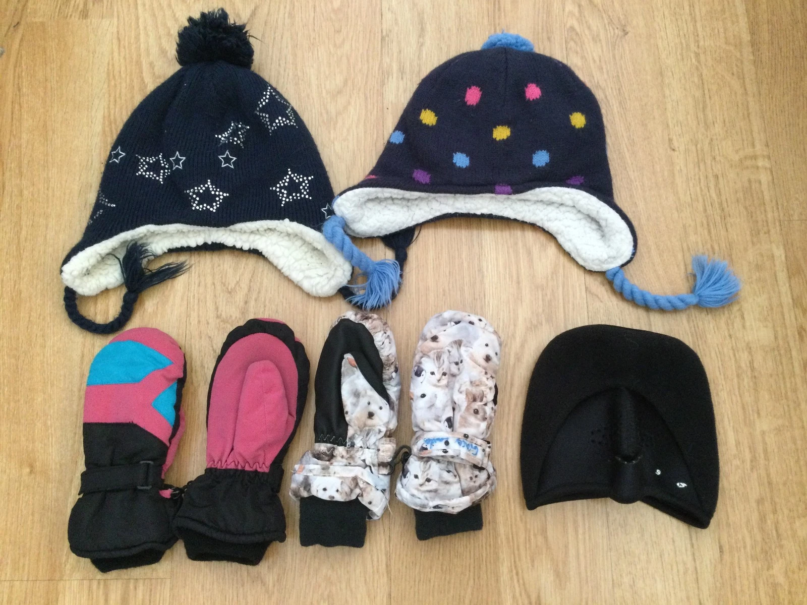 Mixed Lot of Girls Winter Ski Snow Accessories - Mask Gloves Hats