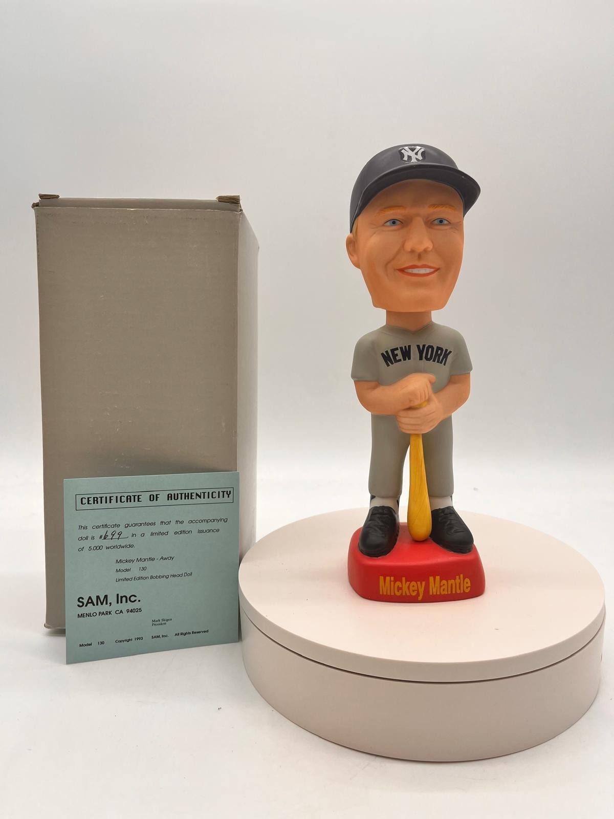 Auction 41 MLB Mickey Mantle Bobblehead Bobbing Head Noddler COAPROBSTEIN is actively accepting consignments !!