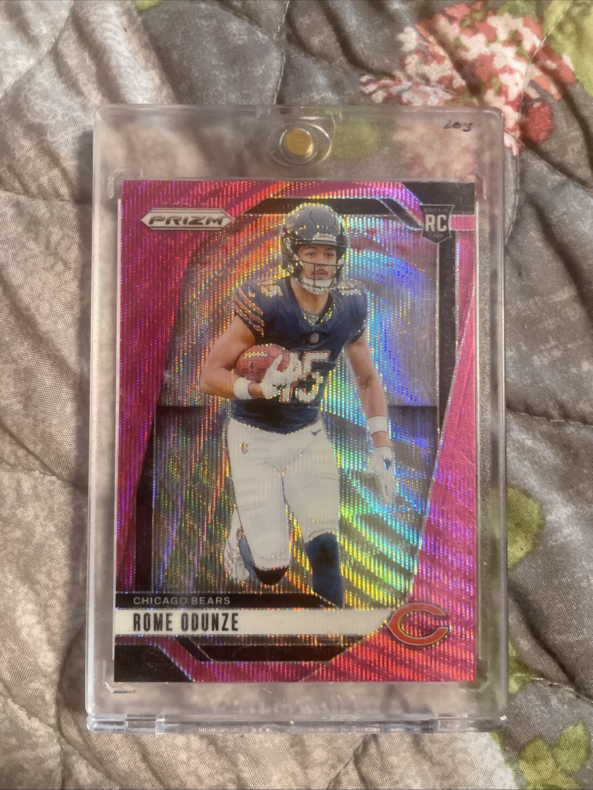 2024 Panini Prizm - Rookies Rome Odunze #385 Pink Wave Prizm (RC)