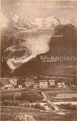Chamonix Le Village et Glacier des Bossons Alpes Francaises