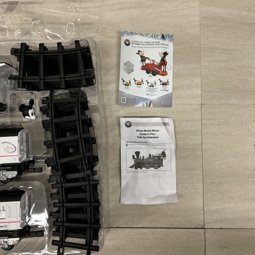 Lionel Disney 100th Celebration Ready-to-Play Train Set COMPLETE - Picture 6 of 10