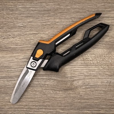 FISKARS PRO - POWER ARC SCISSOR/TRIMMER - NICE
