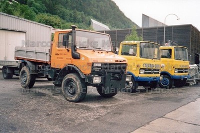 LKW Foto Mercedes-Benz Unimog 1000 Truck Schweiz orange #p5ku