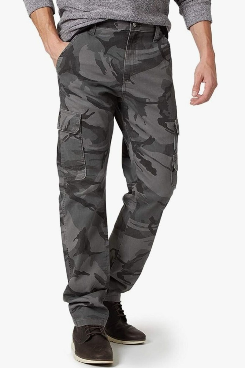 Wrangler Premium Gray Camo Men's Cargo Pants Size 38x30