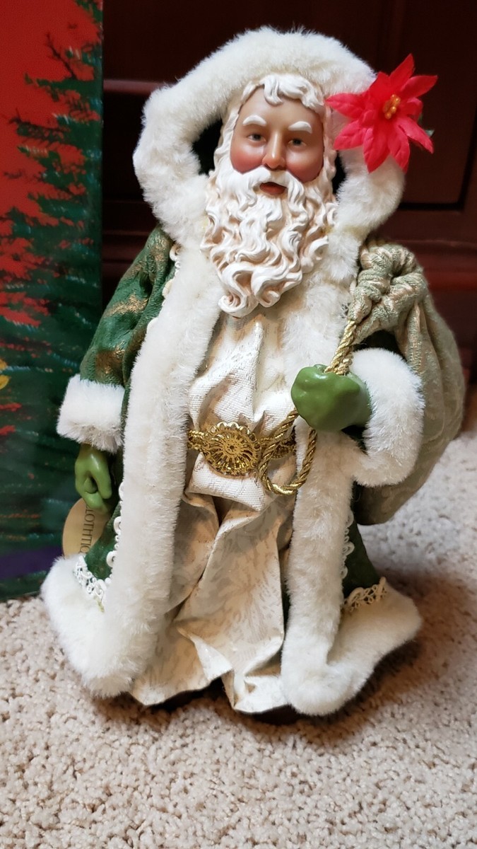 2000 Clothtique Collection Possible Dreams Santa “Victorian