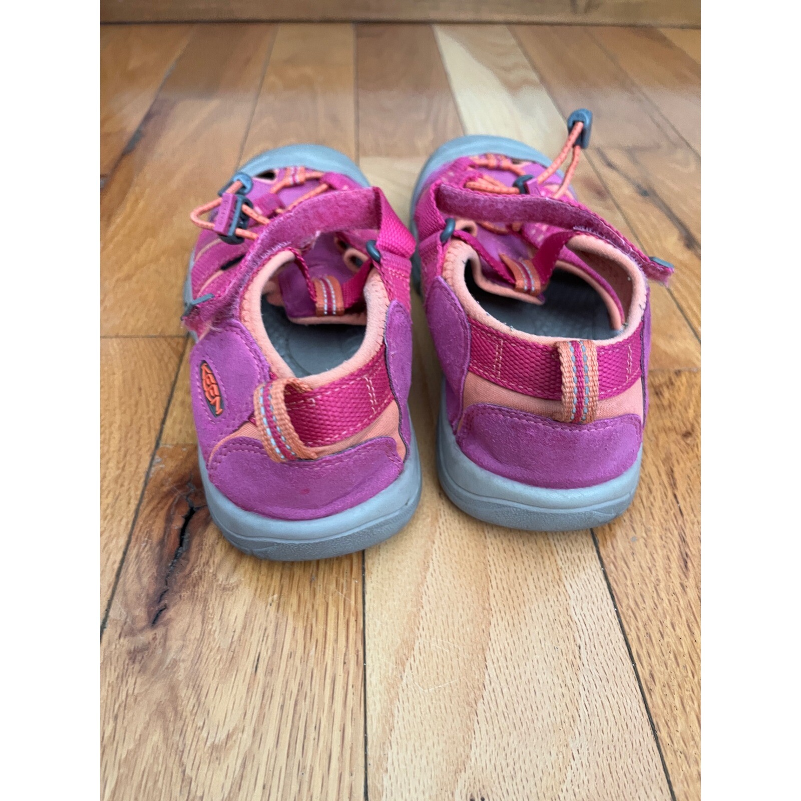 Scarpe sandali sportivi KEEN Newport H2 giovani bambini US 4 rosa