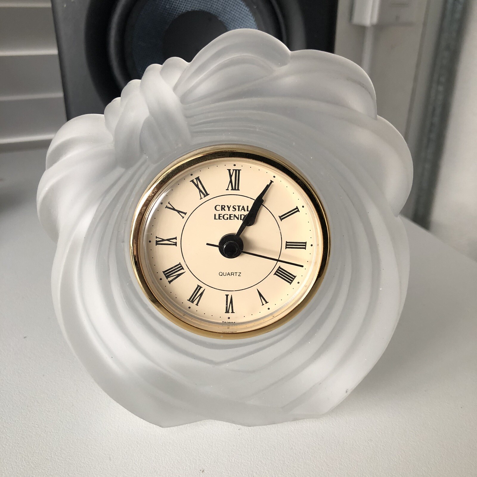 Vintage Crystal Legends By Godinger Quartz Matte Crystal Desk Clock