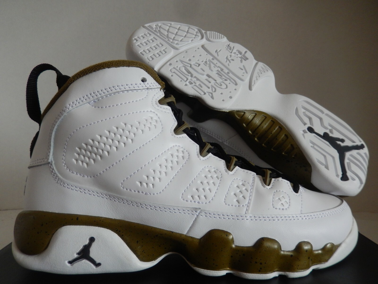 Comprar NIKE AIR JORDAN 9 RETRO BG WHITE BLK GREEN SZ 6 en USA desde  Uruguay | TiendaMia