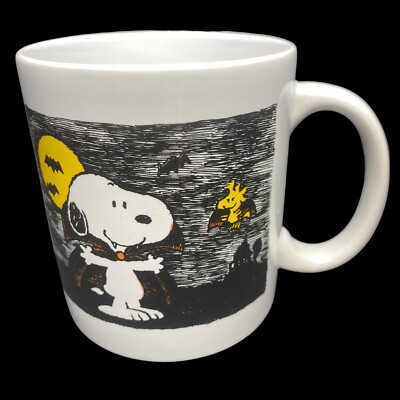 ドラキュラ　スヌーピー Peanuts Dracula Snoopy Halloween Great Pumpkin Ceramic Mug 2018