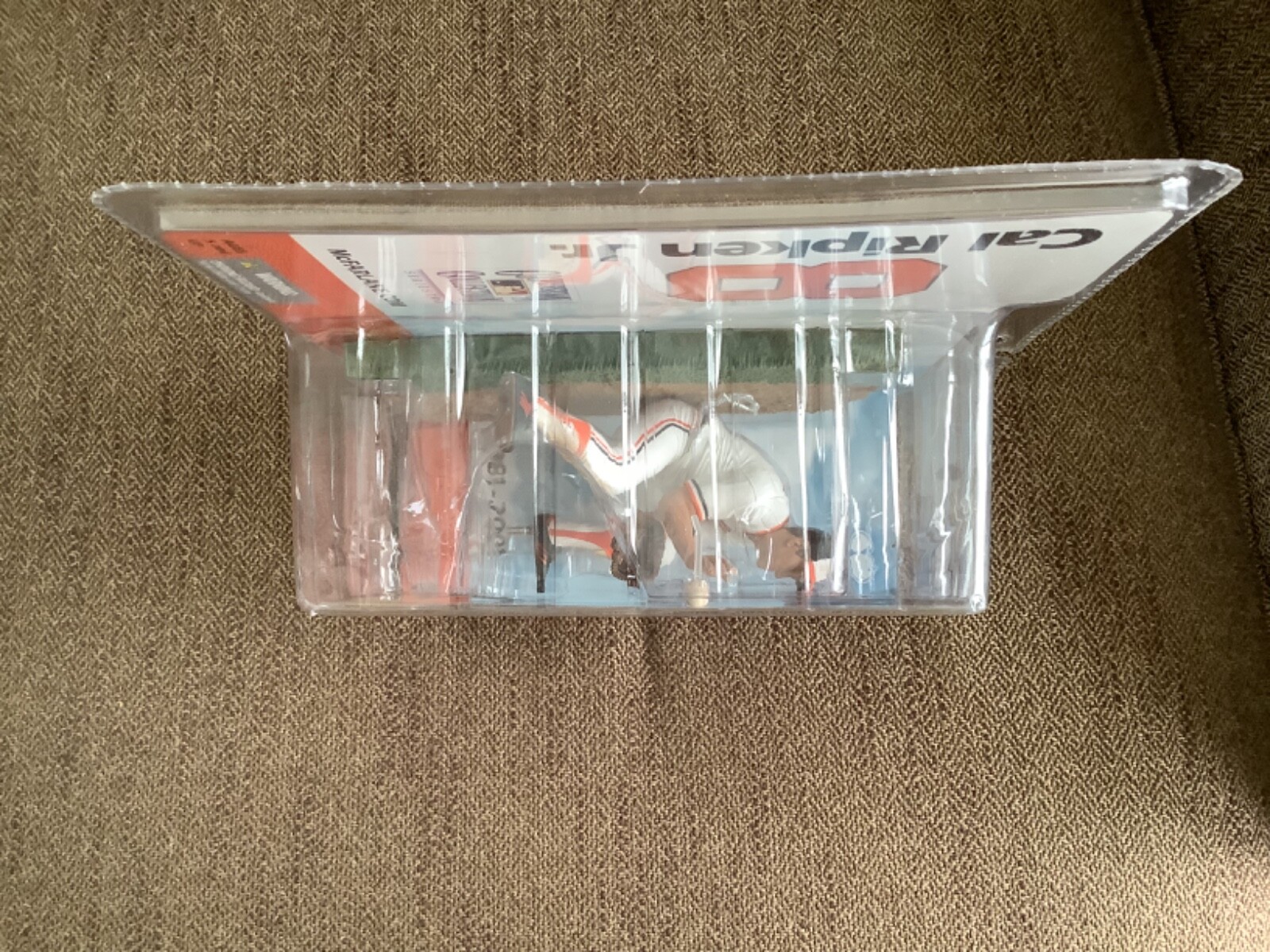 Picture 4 of 12