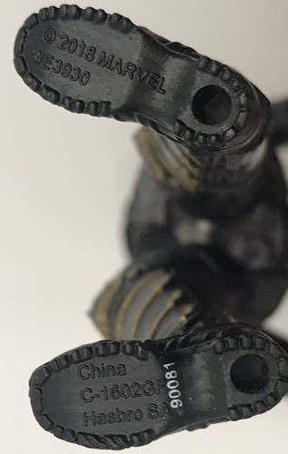 Marvel Legends Avengers Ronin 6" Action Figure - Picture 6 of 6
