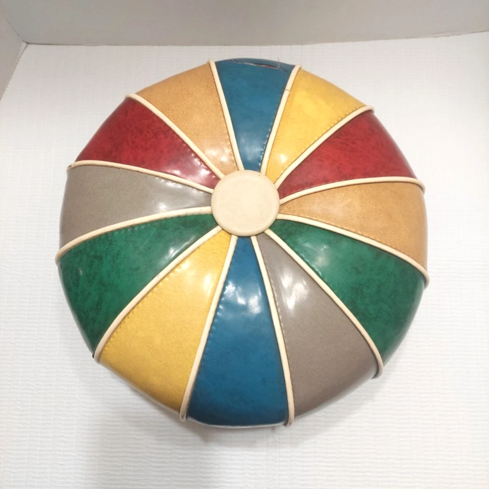 Vtg Mid Century Retro Round Red-Blue Vinyl Pinwheel Poof Ottoman Footstool MCM - Image 4 of 4