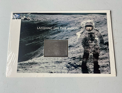 Apollo Landing on the Moon Souvenir Sheet - Astronauts & Space Travel Theme
