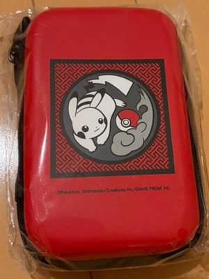 Pokémon KOGEI Craft Exhibition Gadget Pouch Red Pikachu Monster Ball Symbol Mark