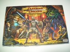 JOB LOT SPARES Dungeons & Dragons - Fantasy Adventure Board Game