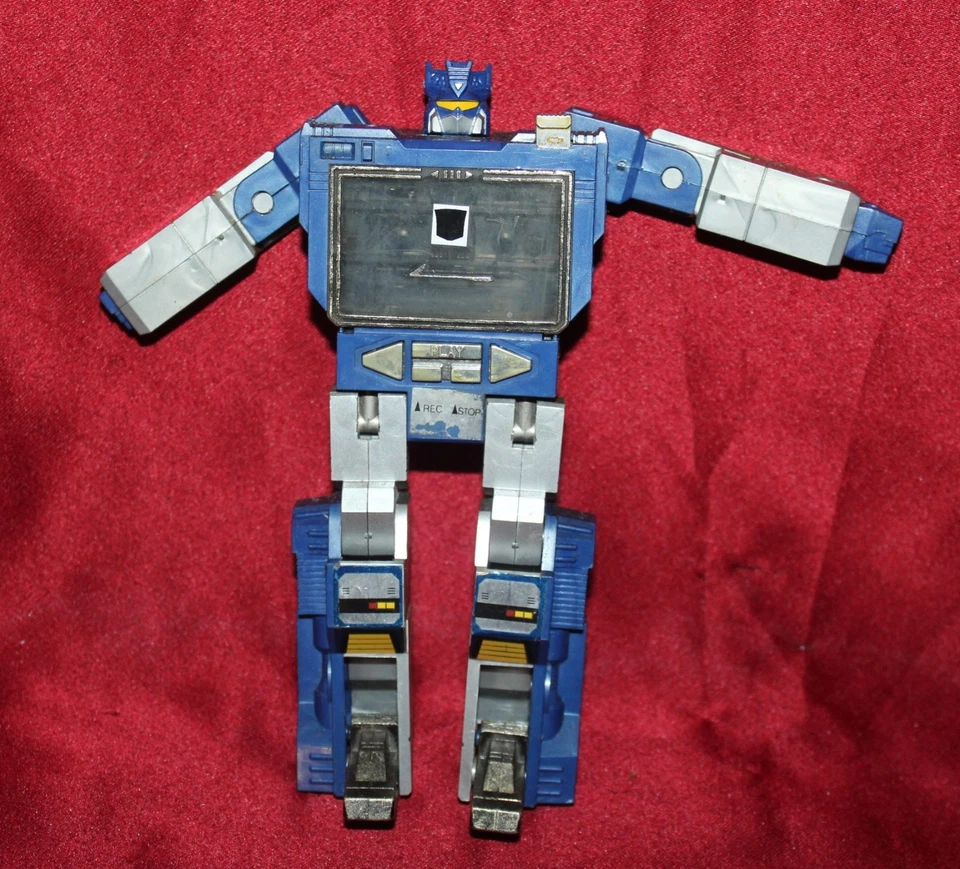 Hasbro 4 G1 Transformers 1983 Soundwave y Autobot Hot Rod y metralla y polipasto Foto 2 de 4