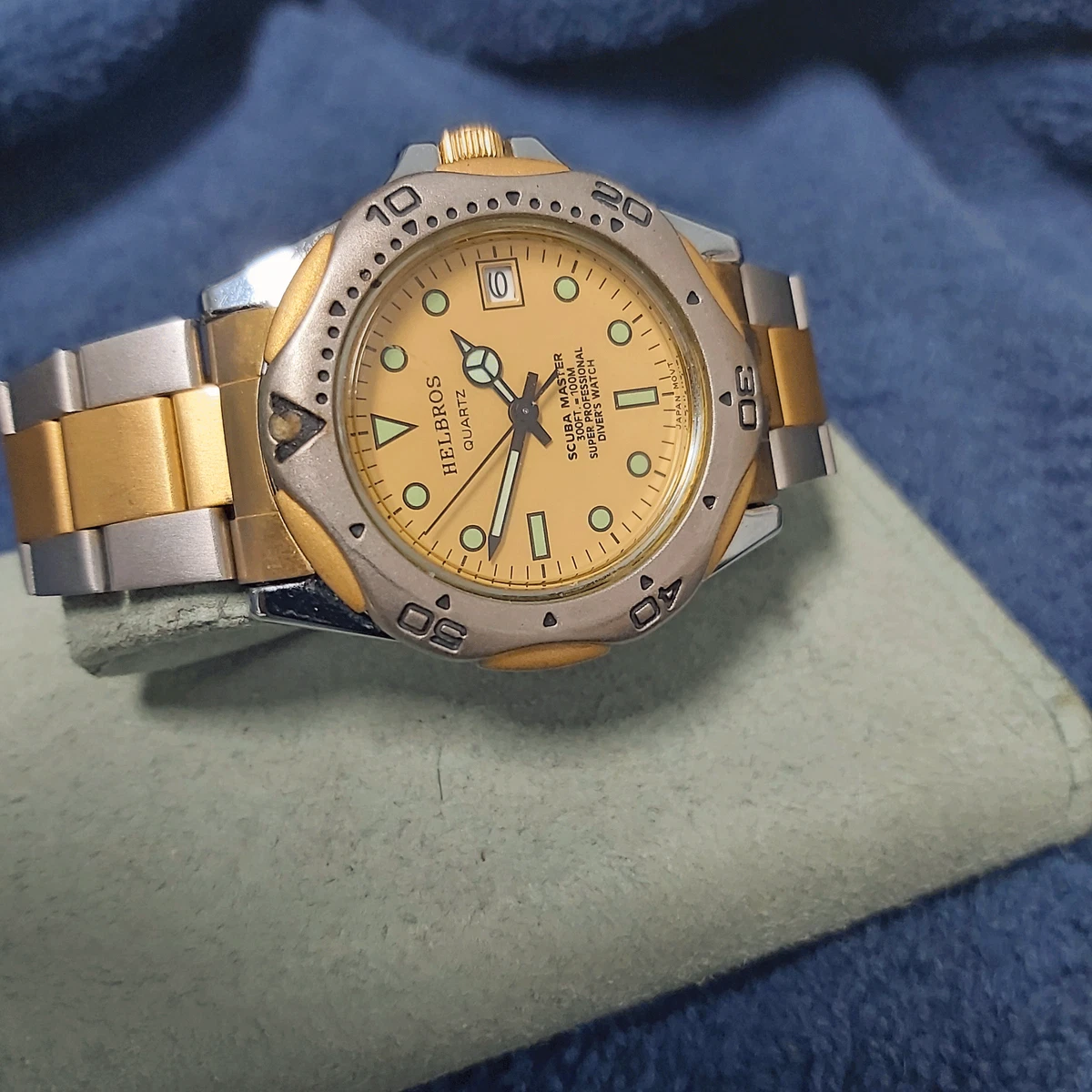 Helbros diver shop watch