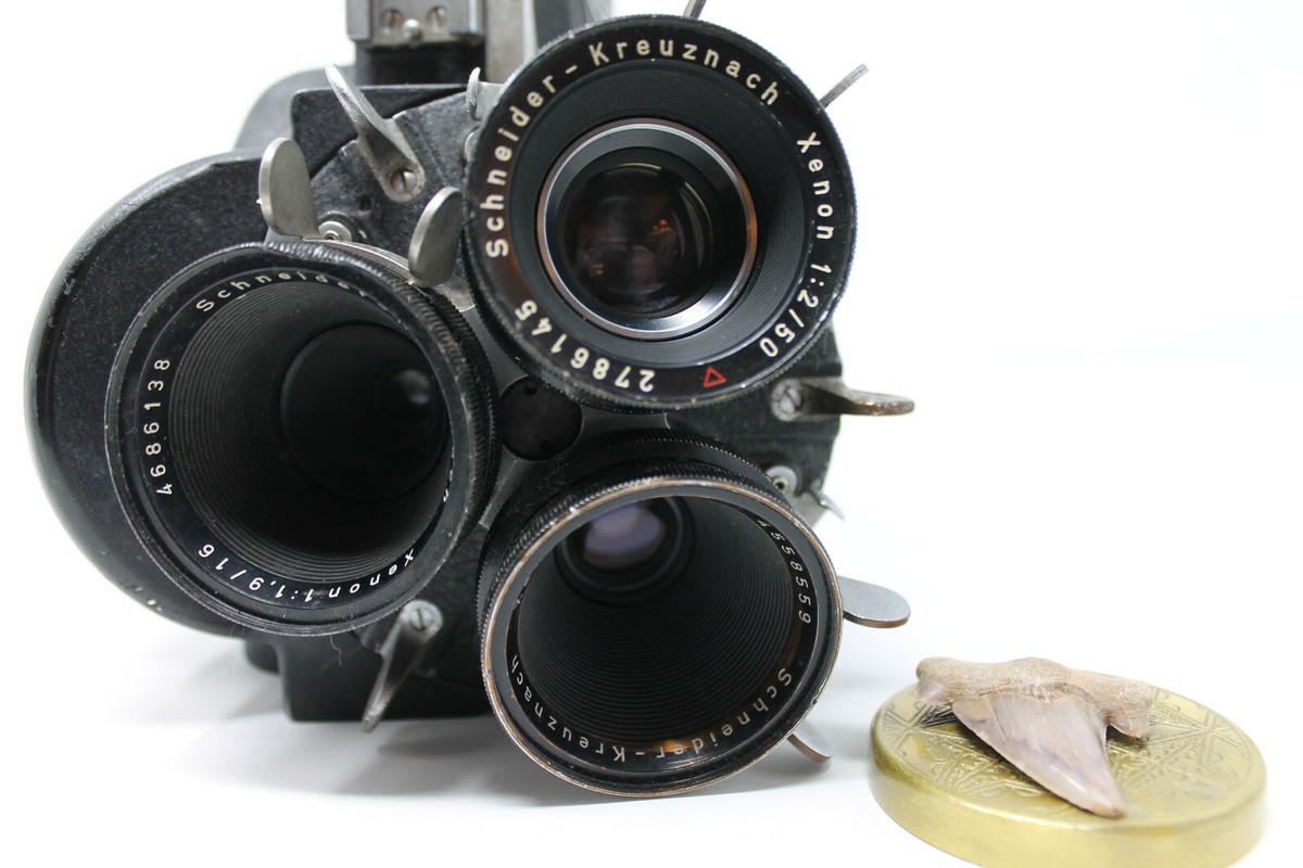 Arriflex Arri 16mm S Cine Camera w/Schneider-Kreuznach Xenonlens