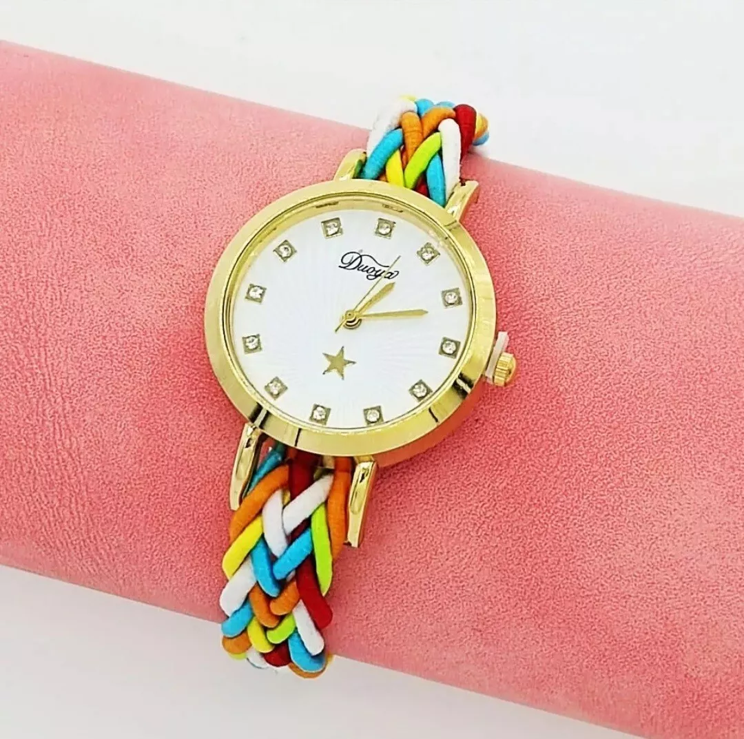  Lujo - Relojes Para Mujer / Moda Femenina: Ropa, Zapatos Y  Joyería