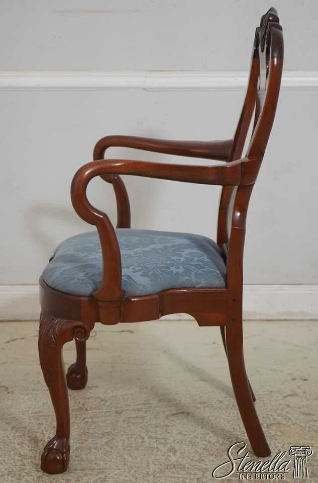 70431: Sillón KINDEL Winterthur caoba con tela damasco azul Foto 3 de 4