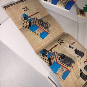 1997 Vintage Lego 5938 Adventurers Desert Oasis Ambush W. Manual Missing Top hat