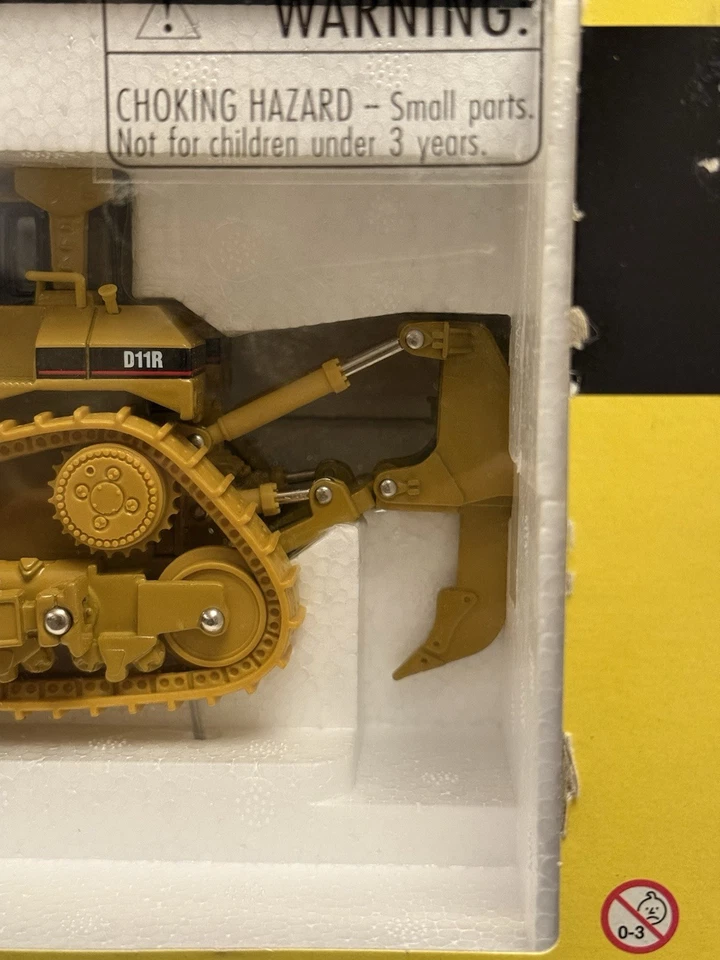 Tractor de orugas CAT D11R 1:50 Diecast Dozer de Norscot #55025 | Nuevo sellado Foto 4 de 4