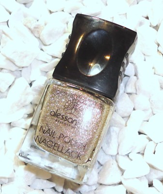 Alessandro Nagellack Farbe Glitter Queen Gold Unicorn Mermaid Cat Eye Nail Style